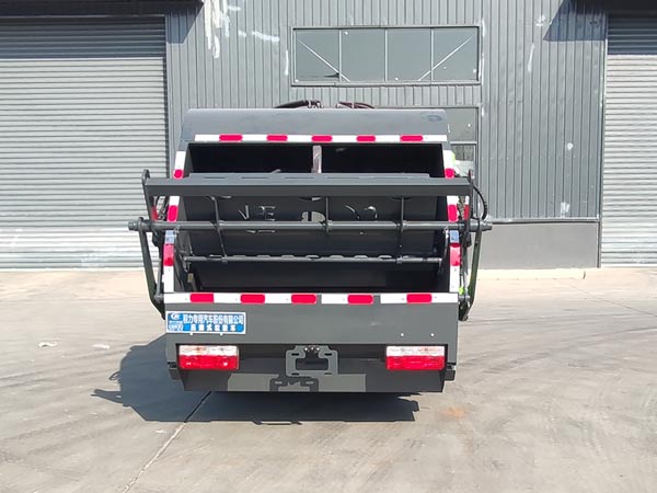 ��������CLW5041ZYS6�͉��sʽ����܇(ch��)