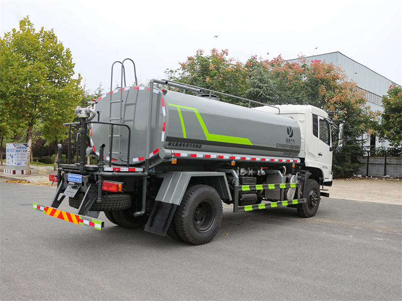 �|�L(f��ng)���\���10����ˮ܇(ch��)-�|�L(f��ng)���10.6����ˮ܇(ch��)