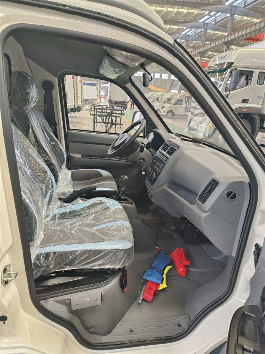��������V1�{�����܇(ch��)-����С���{�����܇(ch��)