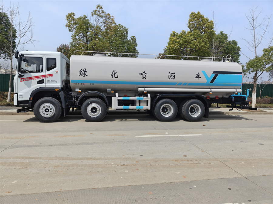 �|�L(f��ng)30����ˮ܇(ch��)-�|�L(f��ng)�A��DV5���͞�ˮ܇(ch��)-�|�L(f��ng)ǰ�ĺ�˞�ˮ܇(ch��)