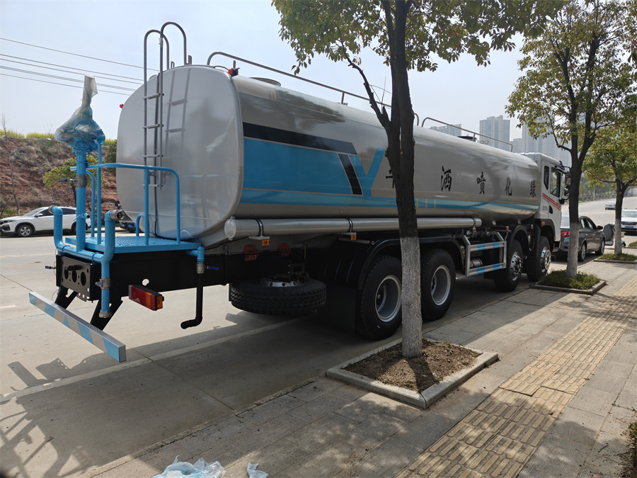 �|�L(f��ng)30����ˮ܇(ch��)-�|�L(f��ng)�A��DV5���͞�ˮ܇(ch��)-�|�L(f��ng)ǰ�ĺ�˞�ˮ܇(ch��)