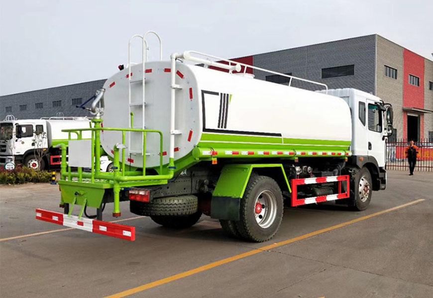 �����|�L(f��ng)D9(12��)��ˮ܇(ch��)��չʾ�D